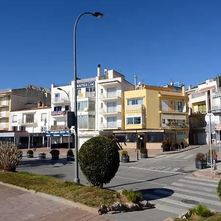 In Estartit With Beachfront Views 公寓 埃斯塔蒂特