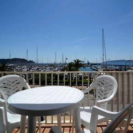 公寓 In Estartit With Beachfront Views 埃斯塔蒂特